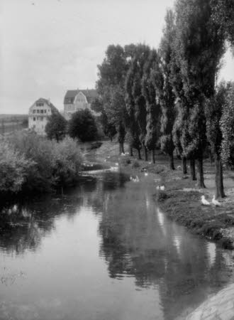 Shaw’s Corner. Reproduced with kind permission of LSE, The National Trust, and The Society of Authors on behalf of the Bernard Shaw Estate © National Trust