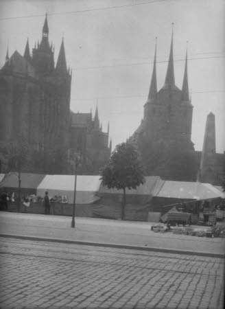 Shaw’s Corner. Reproduced with kind permission of LSE, The National Trust, and The Society of Authors on behalf of the Bernard Shaw Estate © National Trust