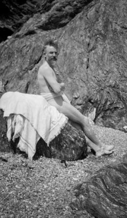 Shaw’s Corner. Reproduced with kind permission of LSE, The National Trust, and The Society of Authors on behalf of the Bernard Shaw Estate © National Trust