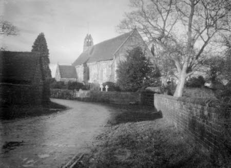 Shaw’s Corner. Reproduced with kind permission of LSE, The National Trust, and The Society of Authors on behalf of the Bernard Shaw Estate © National Trust