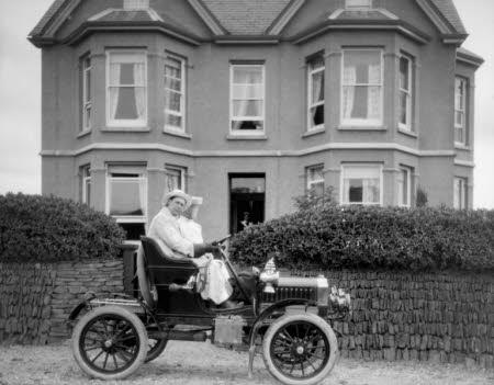 Shaw’s Corner. Reproduced with kind permission of LSE, The National Trust, and The Society of Authors on behalf of the Bernard Shaw Estate © National Trust