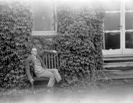 Shaw’s Corner. Reproduced with kind permission of LSE, The National Trust, and The Society of Authors on behalf of the Bernard Shaw Estate © National Trust