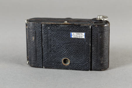 Icarette folding roll-film camera.