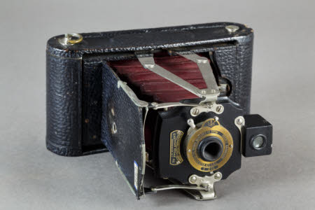 Kodak No.1A Folding Pocket Model C bed-type folding roll-film camera.