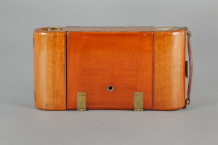 A Challenge Dayspool Tropical folding rollfilm camera