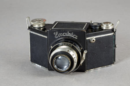 Ihagee Exakta Model B, Type 3, single lens reflex camera
