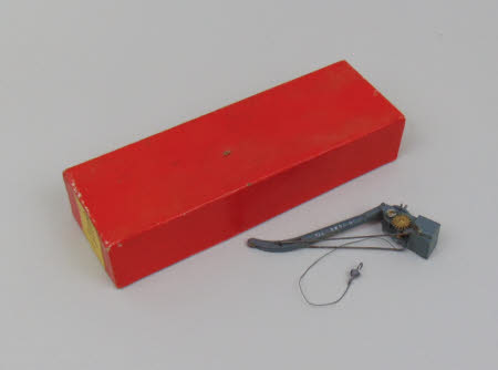 Minature railway crane