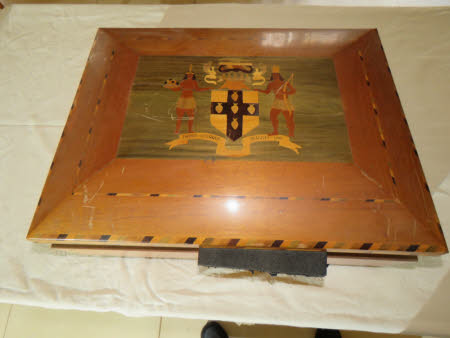 Cigar box