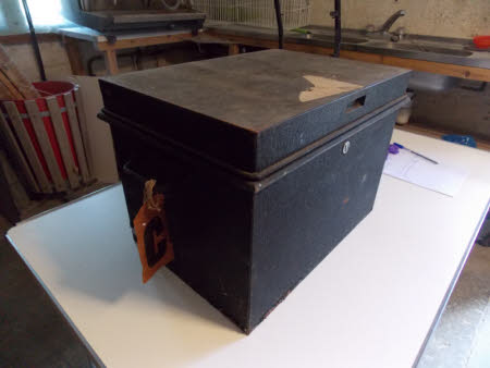 Document box