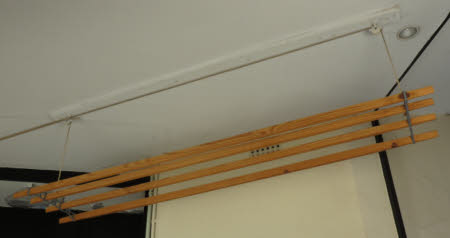 Pulley clothes airer