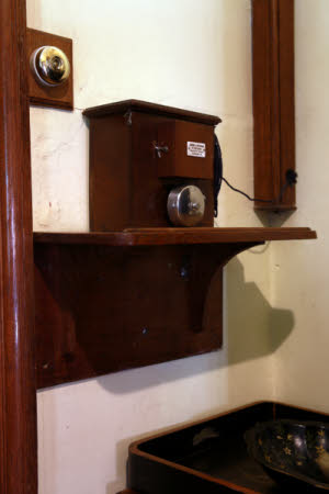 Telephone