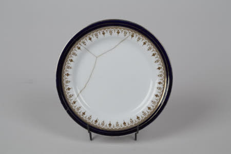 Tea plate