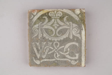 Floor tile