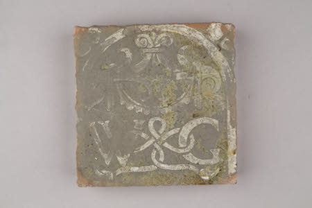 Floor tile