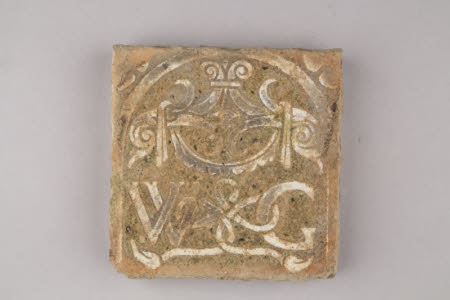 Floor tile