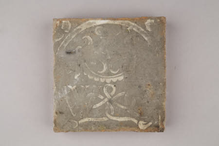 Floor tile