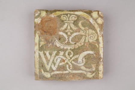 Floor tile