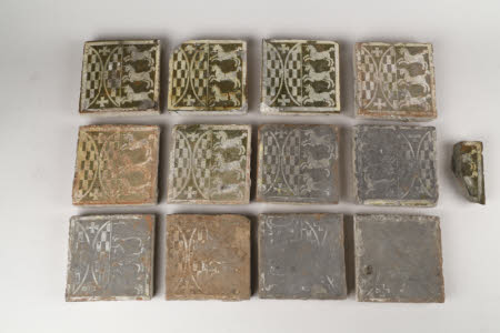 Floor tile