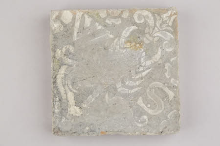 Floor tile