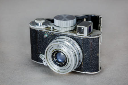 Robot I miniature camera