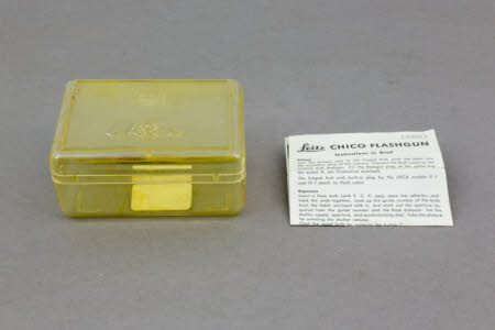 A clear plastic case for flash gun