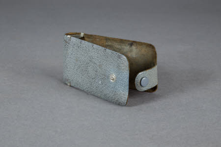 Silver-grey leather case for Ensign Midget S/33 Silver Jubilee Model miniature folding rollfilm ...