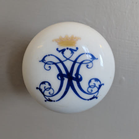 Door knob