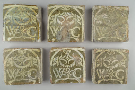 Floor tile
