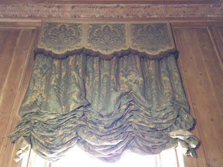 Curtain