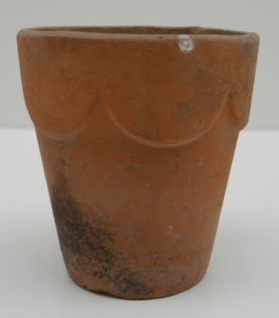 Flower pot