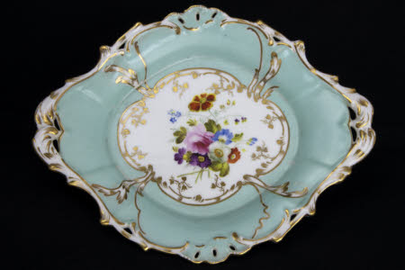 Sauce tureen base