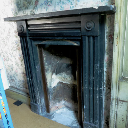 Chimneypiece