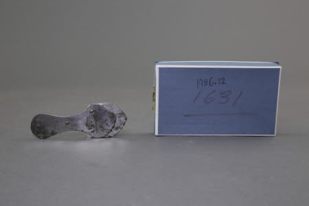 A darkroom accessory described by Fenton as a wetplate accessory in a box.