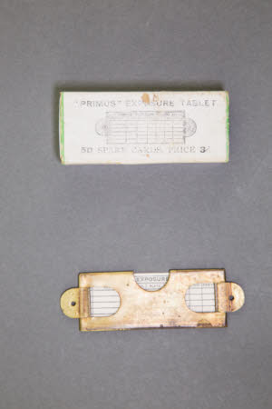 Primus exposure tablet - box of 50 spare cards and brass holder.
