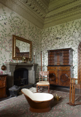 Penrhyn castle © National Trust Images/Paul Highnam