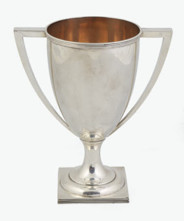 Presentation cup