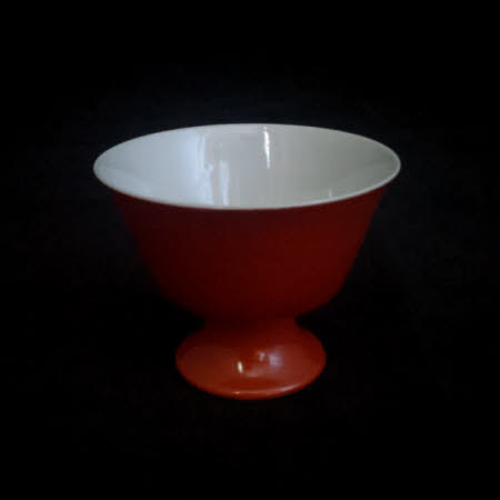 Stem cup