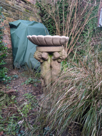 Bird bath