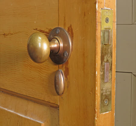 Lock mechanism