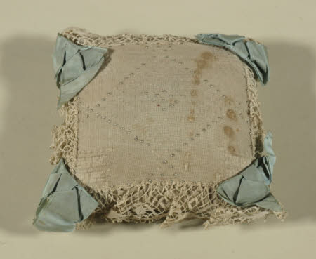 Pin cushion