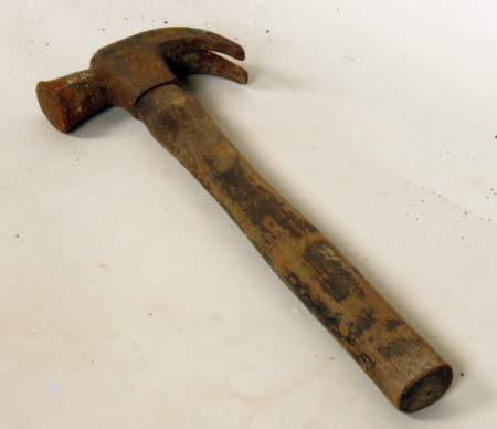 Claw hammer