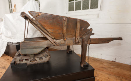 Wheelbarrow