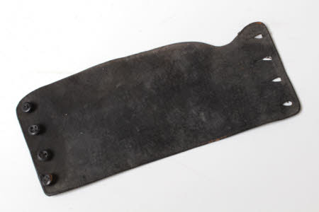 Wrist strap