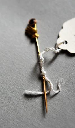 Stick pin