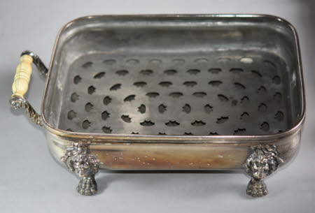 Entree dish