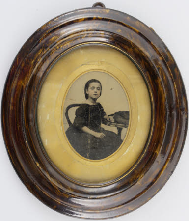 Portrait of a young girl.