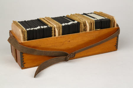 Slide box