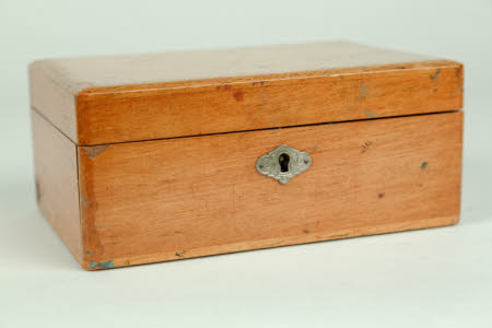 Button box