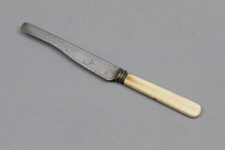 Butter knife