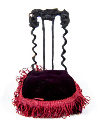 Dolls' chair